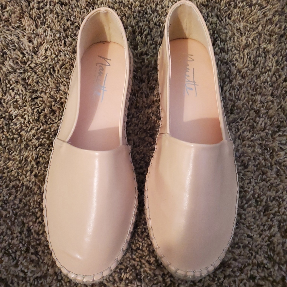 FINAL PRICE!! NWOT Nanette Lepore Espadrille 9M